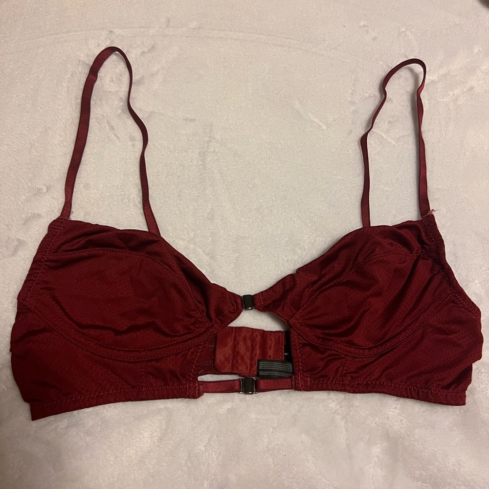 Urban Outfitters - Out From Under Elegant Burgundy Women's Bra